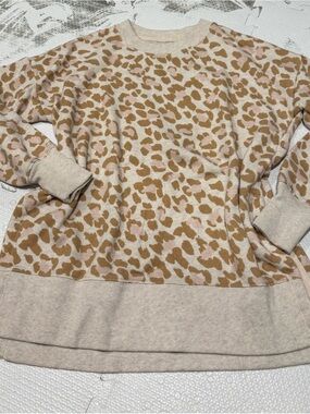 Aerie Tan, Cream, & Pink Leopard Print Pullover Sweatshirt with side slits